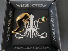 Load image into Gallery viewer, A Song of Ice and Fire Game Of Thrones Dice Tray - AGOT Tray - A Game Of Thrones & ASOIAF Dice Tray - Custom
